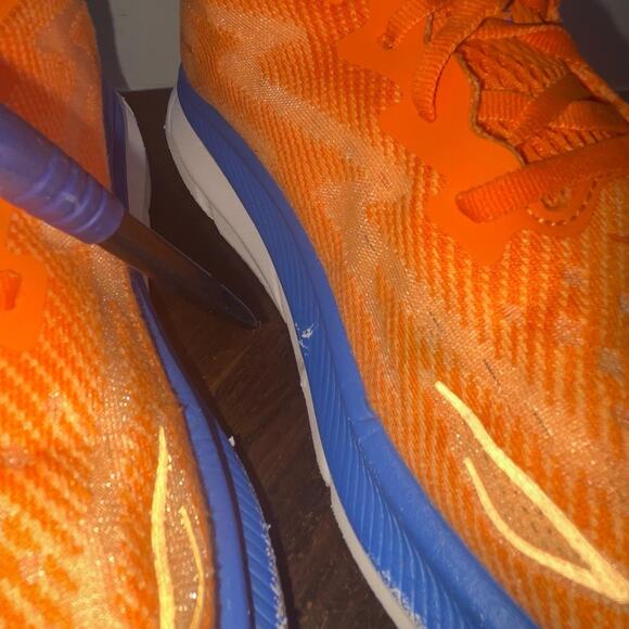 Hoka One One Clifton 9 Orange Mesh Running Shoes Men\'s Size 10 2E US Running main image 9
